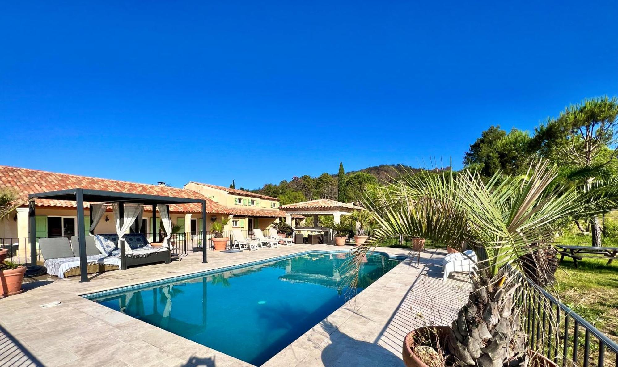Villa La Source 83 - Room Close To St Tropez โคโกแล็ง ภายนอก รูปภาพ