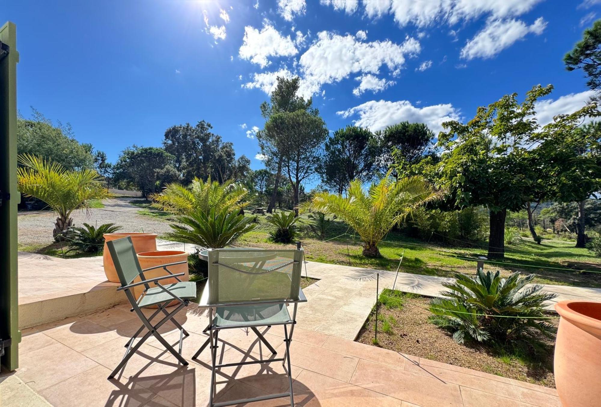 Villa La Source 83 - Room Close To St Tropez โคโกแล็ง ภายนอก รูปภาพ